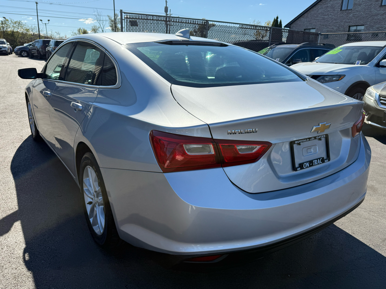Chevrolet Malibu 4dr Sdn LT w/1LT 2018 Chevrolet Malibu 4dr Sdn LT w/1LT 2018