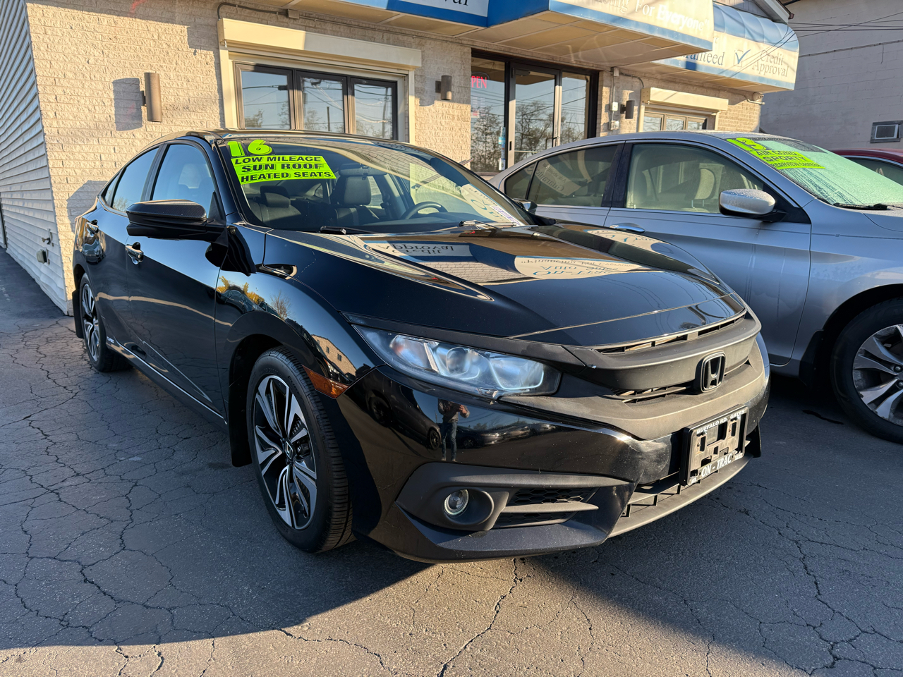 Honda Civic Sedan 4dr CVT EX-T 2016 Honda Civic Sedan 4dr CVT EX-T 2016