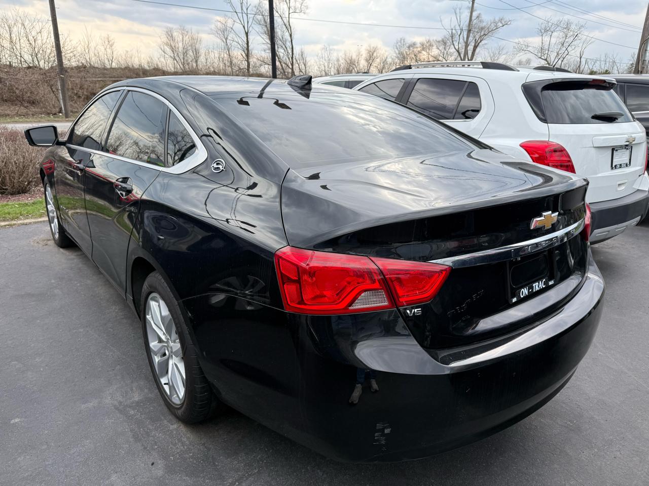 Chevrolet Impala 4dr Sdn LT w/1LT 2019