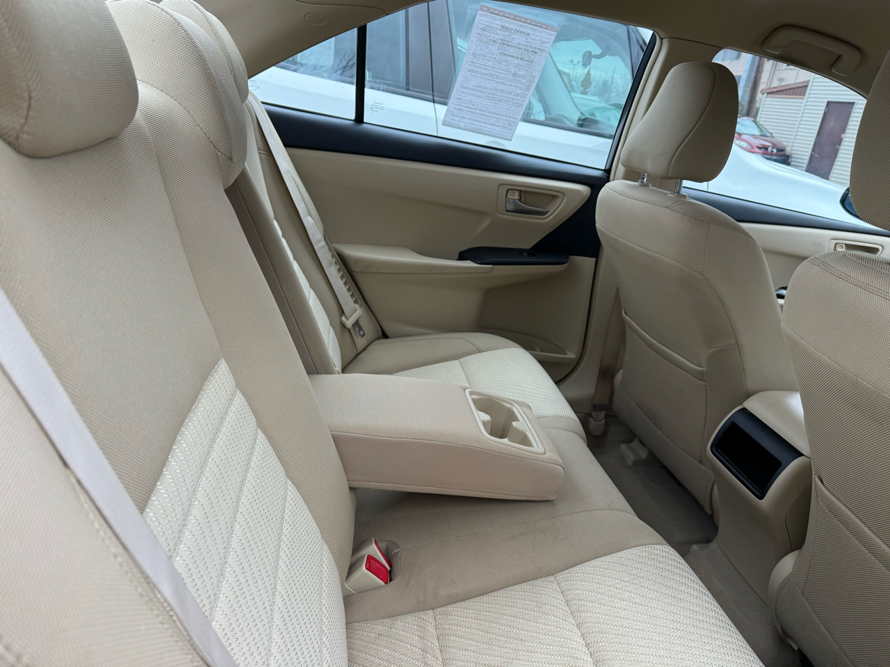 Toyota Camry Hybrid 4dr Sdn XLE (Natl) 2015
