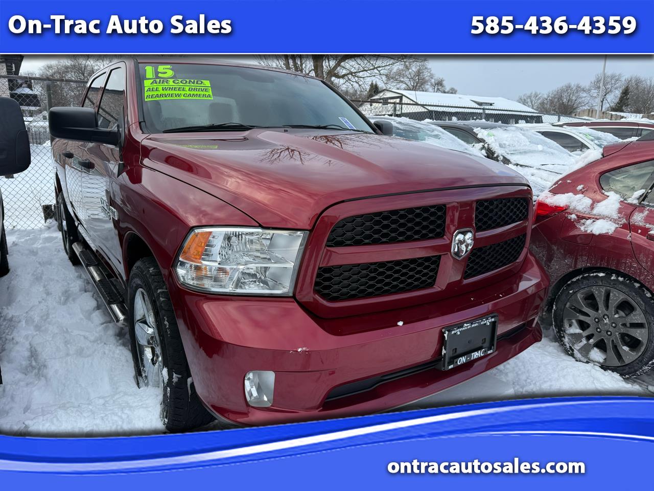 RAM 1500 4WD Crew Cab 140.5" Express 2015