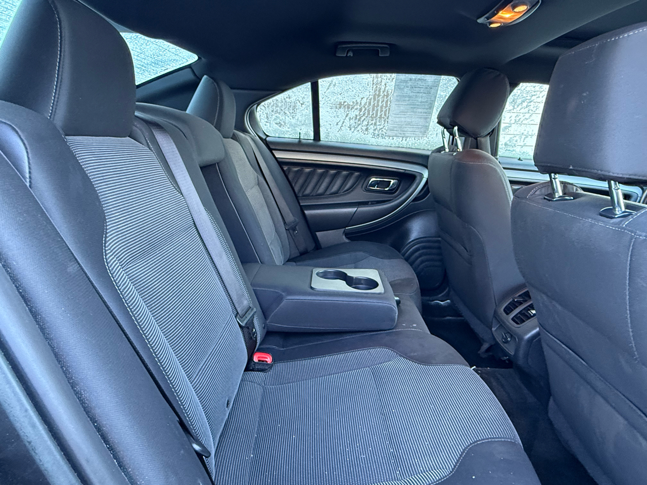 Ford Taurus 4dr Sdn SEL AWD 2016