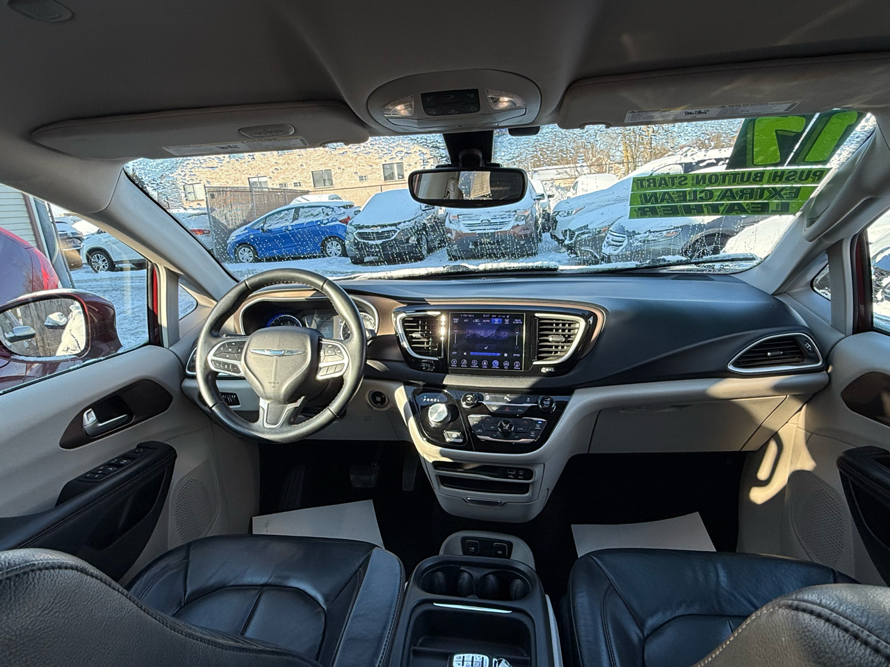 Chrysler Pacifica Touring-L FWD 2017