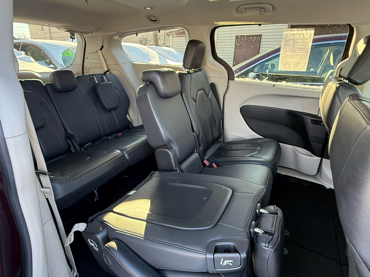 Chrysler Pacifica Touring-L FWD 2017