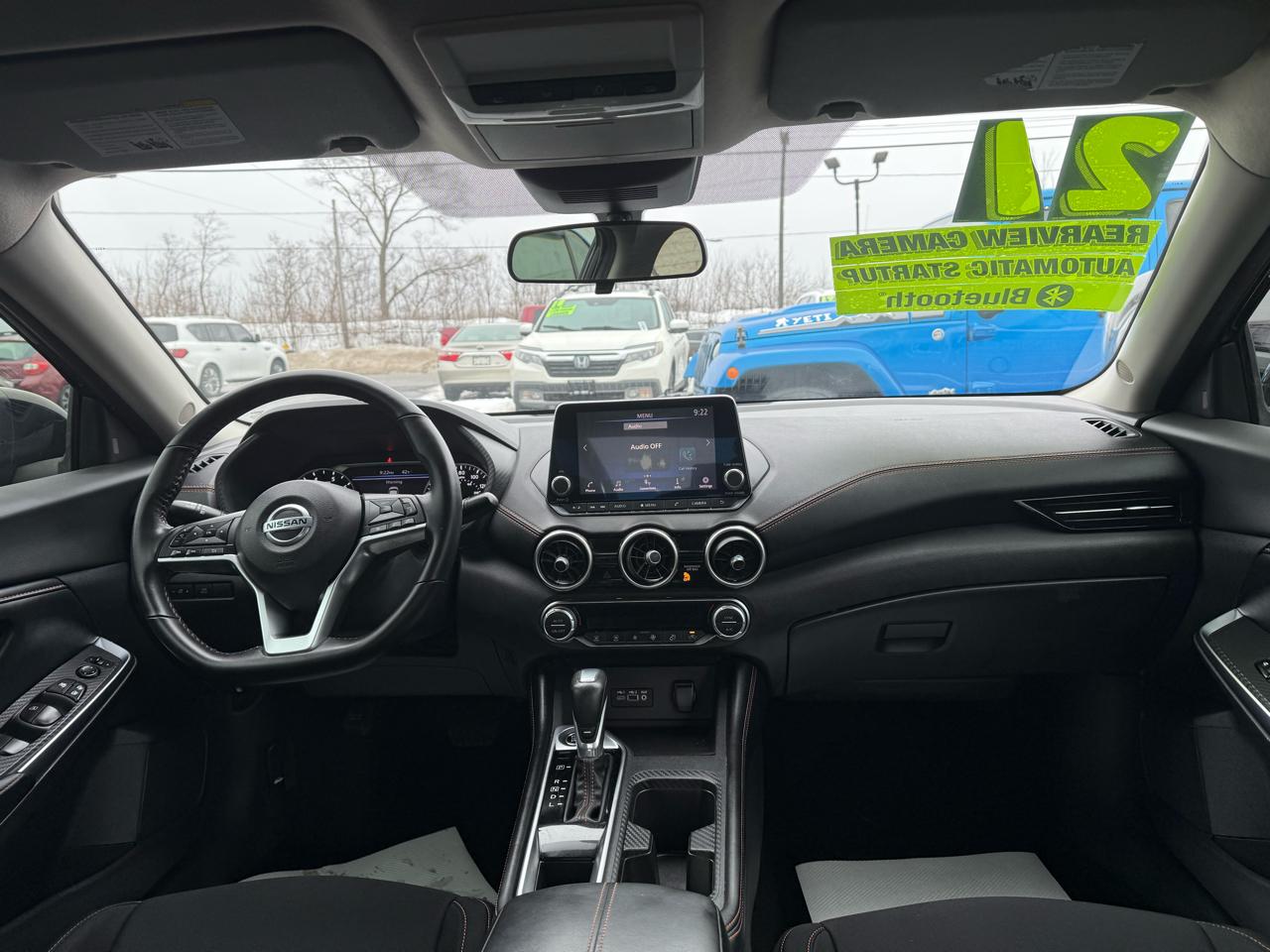 Nissan Sentra SR CVT 2021