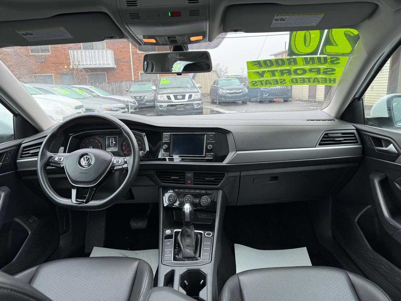 Volkswagen Jetta R-Line Auto w/SULEV 2020