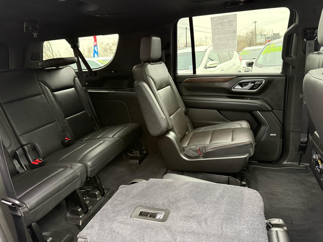 Chevrolet Suburban 4WD 4dr High Country 2021