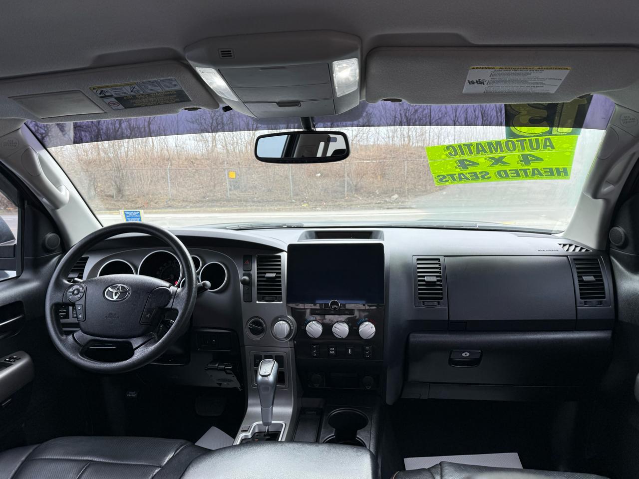 Toyota Tundra 4WD Truck Double Cab 5.7L V8 6-Spd AT (Natl) 2013