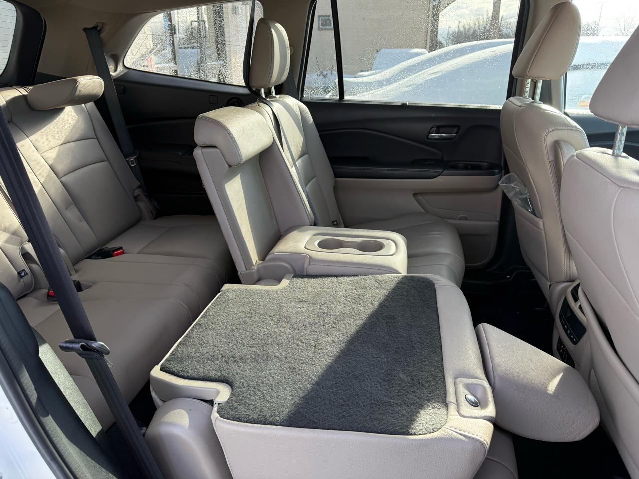 Honda Pilot Touring AWD 2017