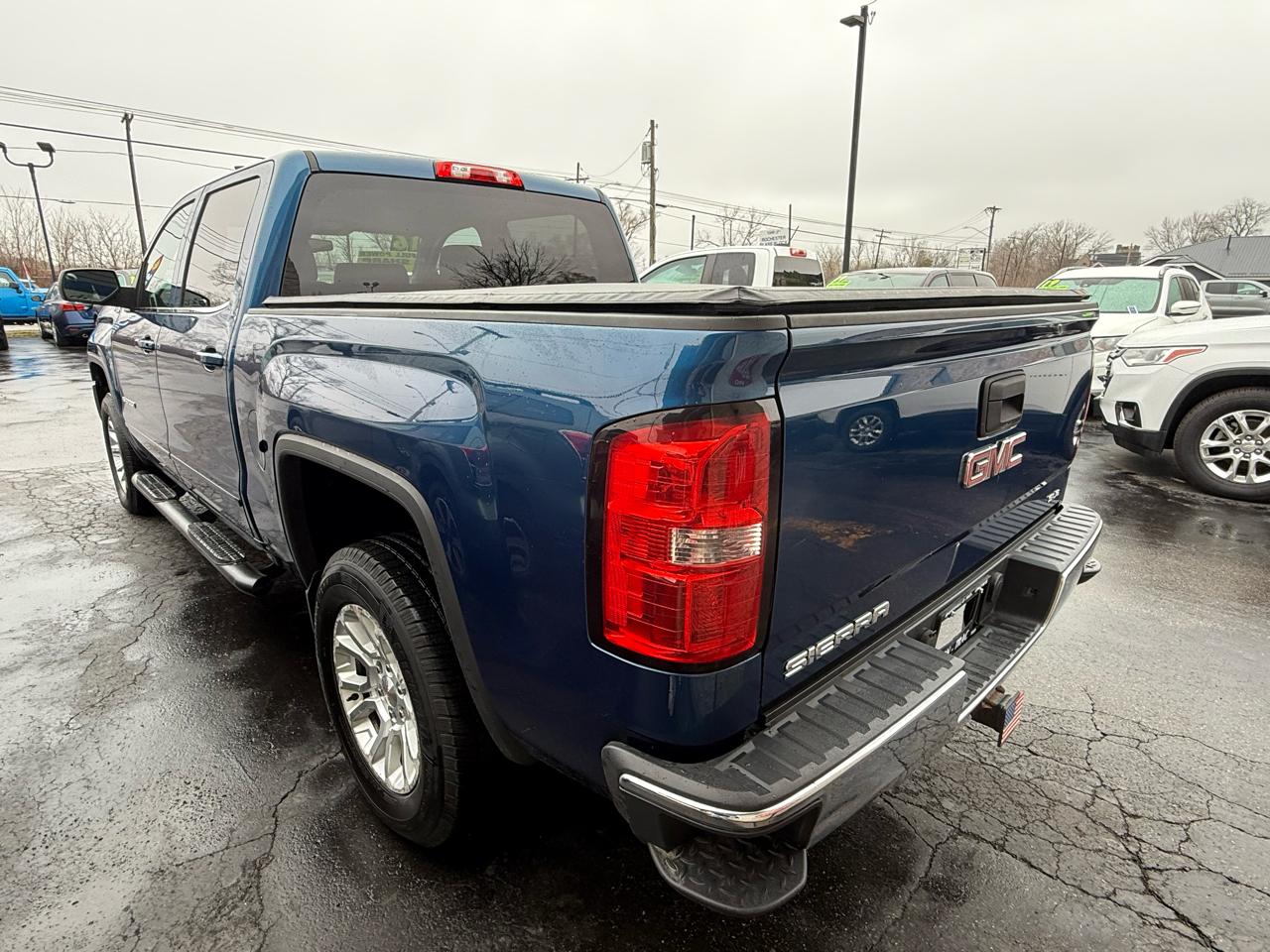 GMC Sierra 1500 4WD Crew Cab 143.5" SLE 2016