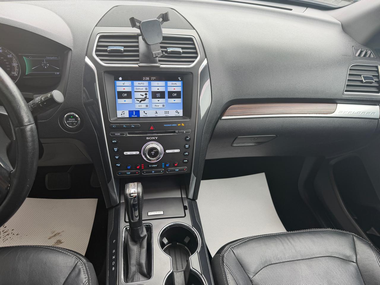 Ford Explorer Limited 4WD 2017