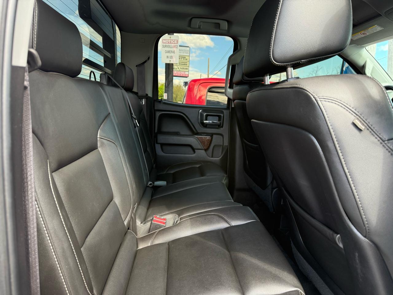 GMC Sierra 2500HD 4WD Double Cab 144.2" SLT 2015