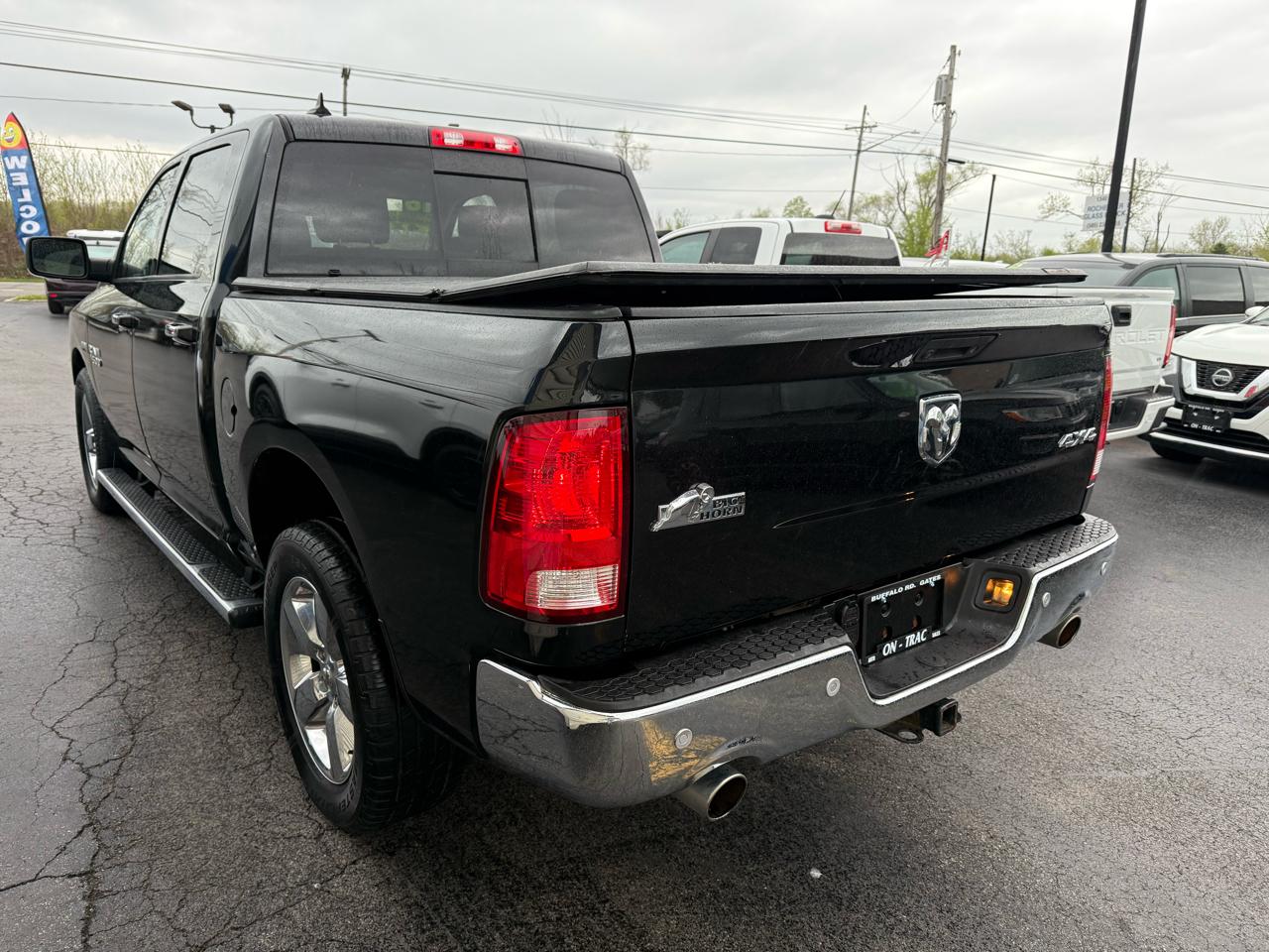 RAM 1500 4WD Crew Cab 140.5" Big Horn 2016