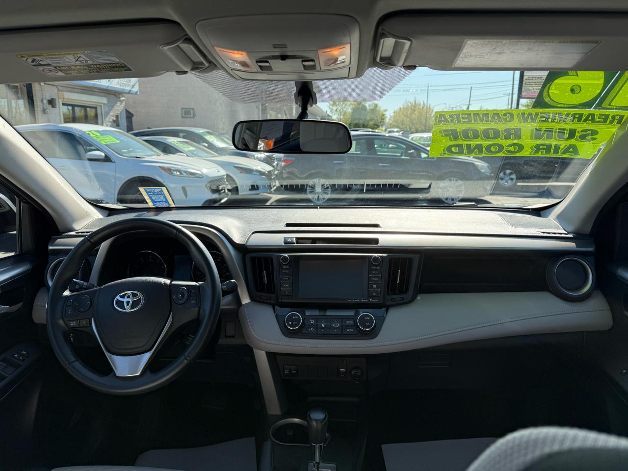Toyota RAV4 AWD 4dr XLE (Natl) 2016