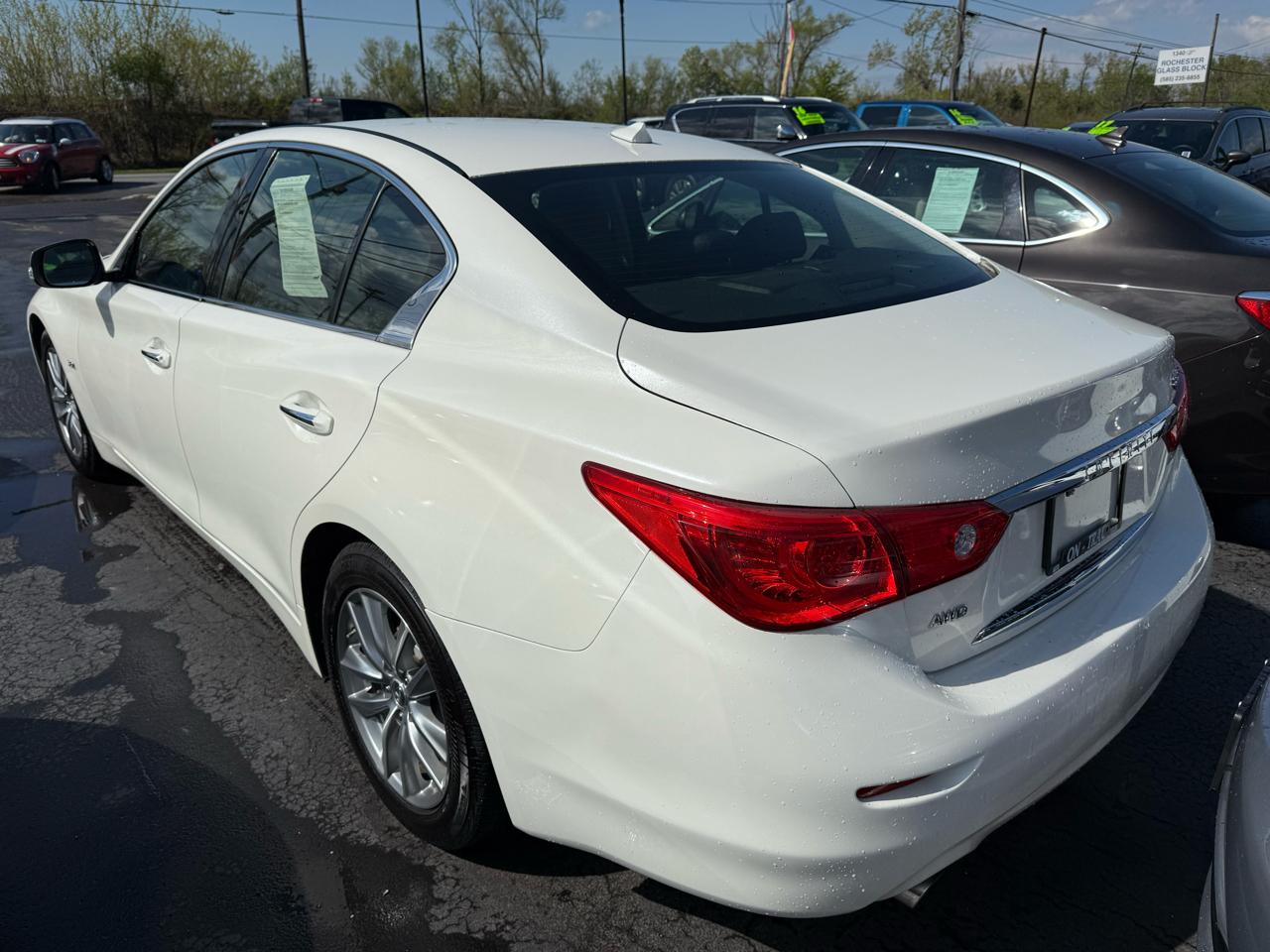 Infiniti Q50 4dr Sdn 3.0t Premium AWD 2016