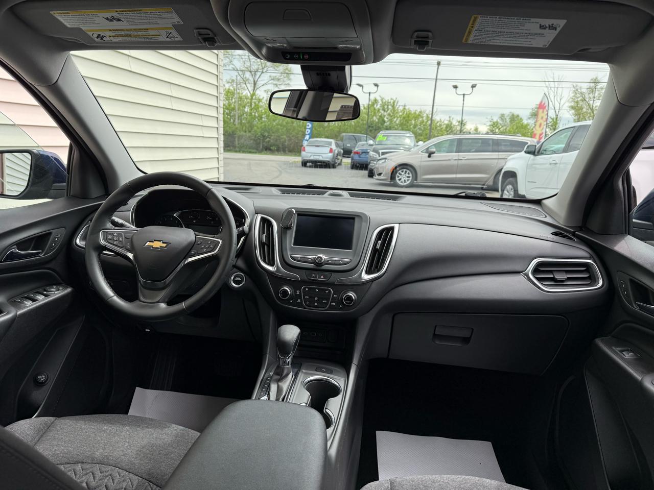 Chevrolet Equinox FWD 4dr LT w/1LT 2023