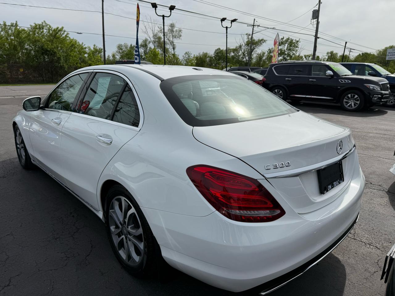 Mercedes-Benz C-Class 4dr Sdn C 300 RWD 2015