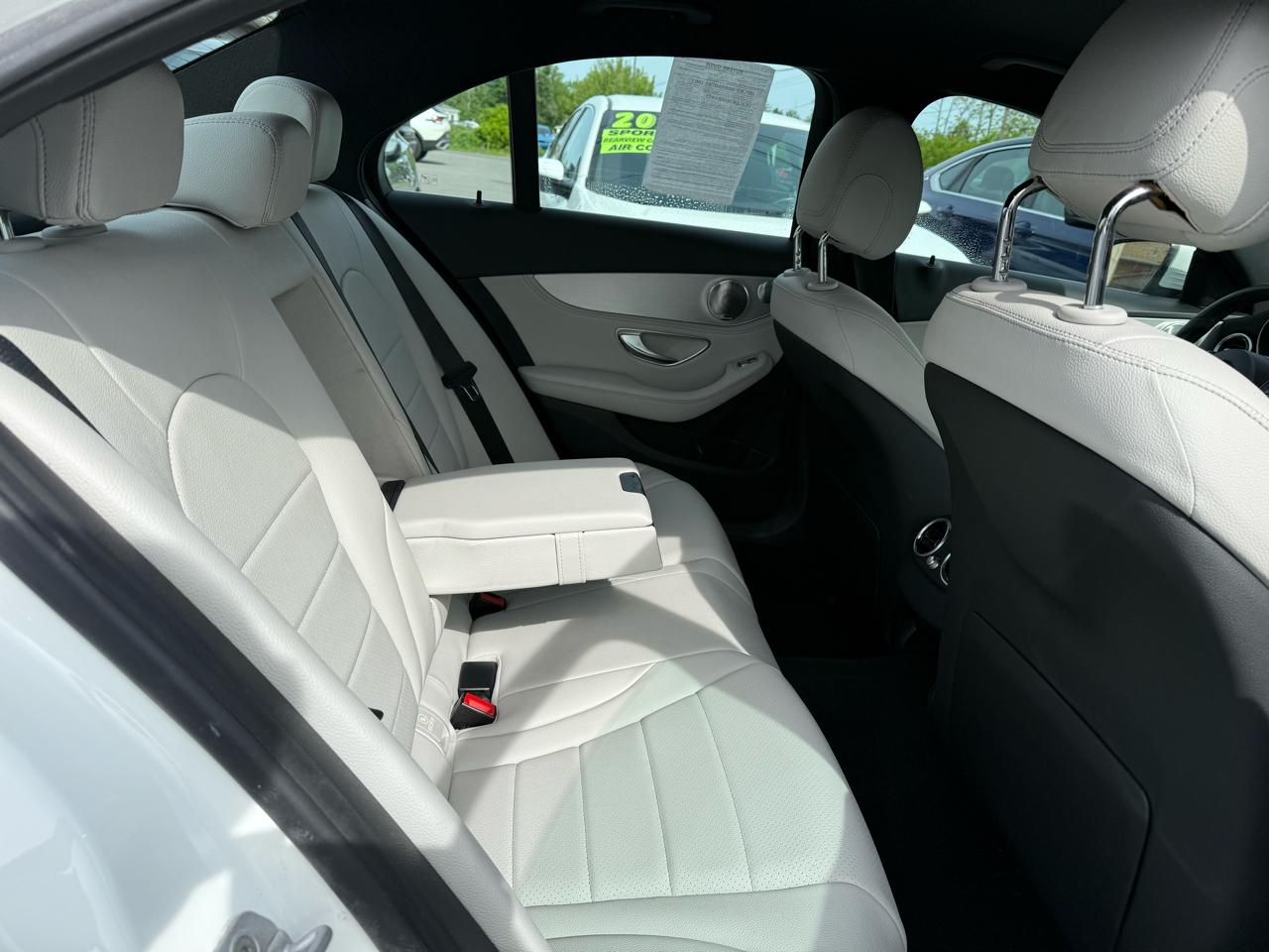 Mercedes-Benz C-Class 4dr Sdn C 300 RWD 2015