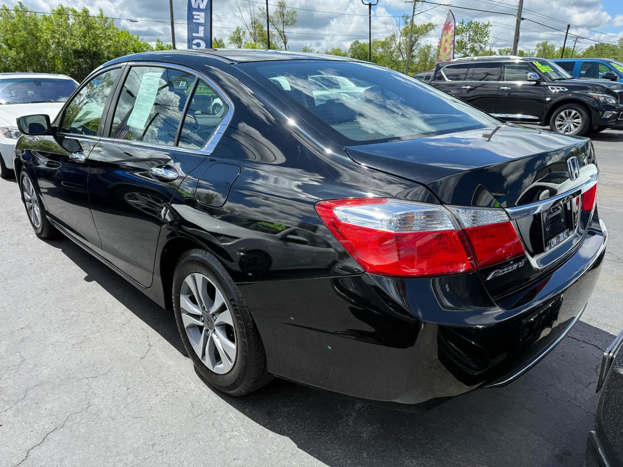 Honda Accord Sedan 4dr I4 CVT LX 2015