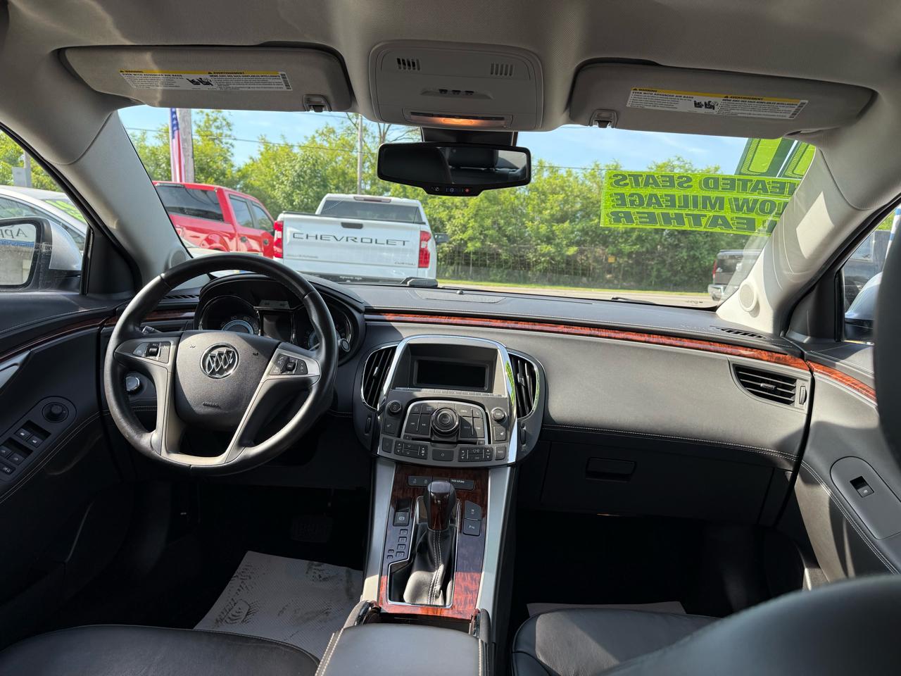 Buick LaCrosse 4dr Sdn CXL FWD 2011