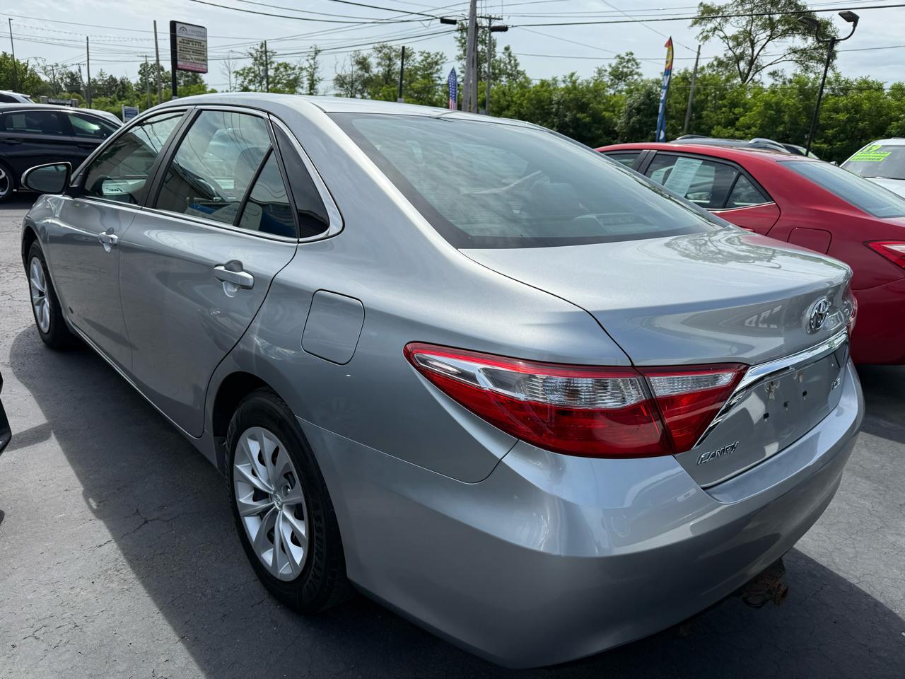 Toyota Camry 4dr Sdn I4 Auto XLE (Natl) 2015