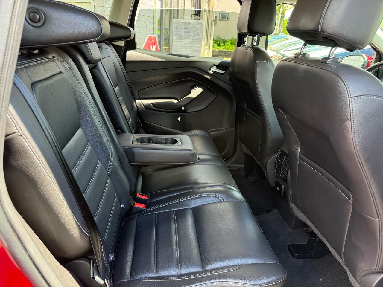 Ford Escape Titanium 4WD 2017