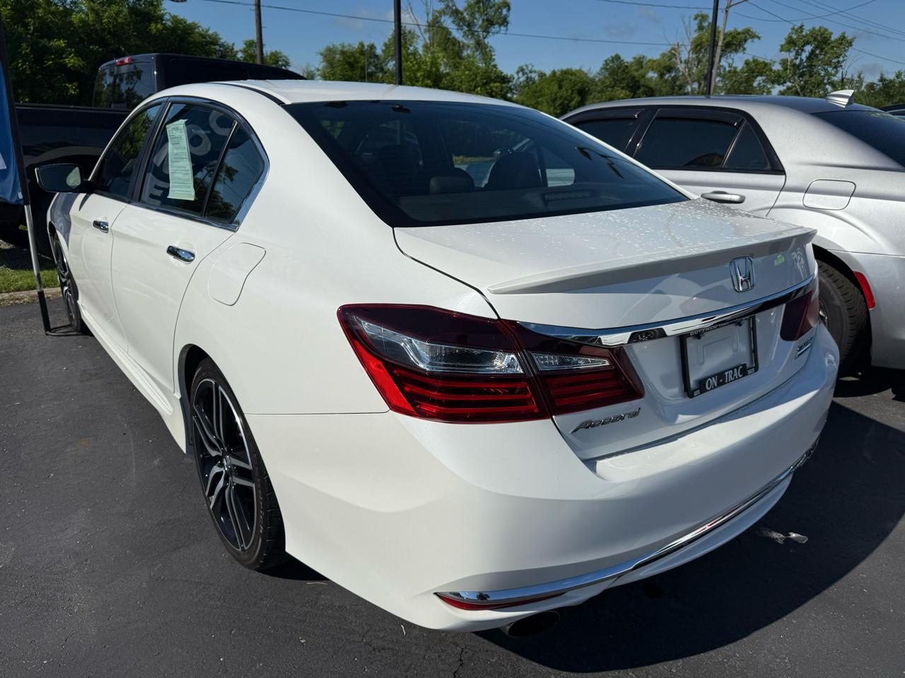 Honda Accord Sedan Sport SE CVT 2017