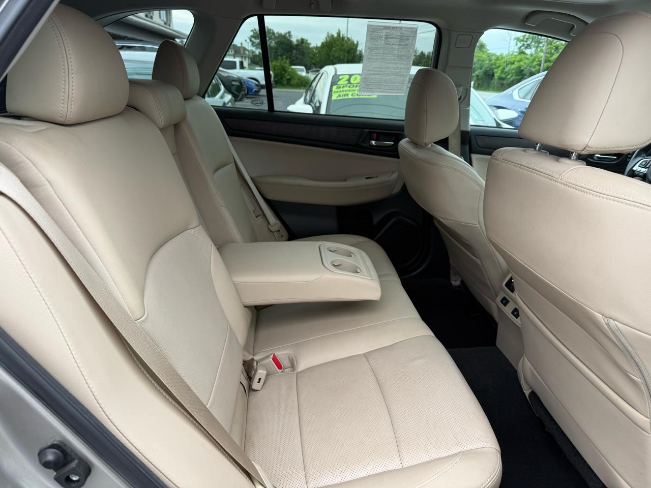 Subaru Outback 4dr Wgn 3.6R Limited 2016