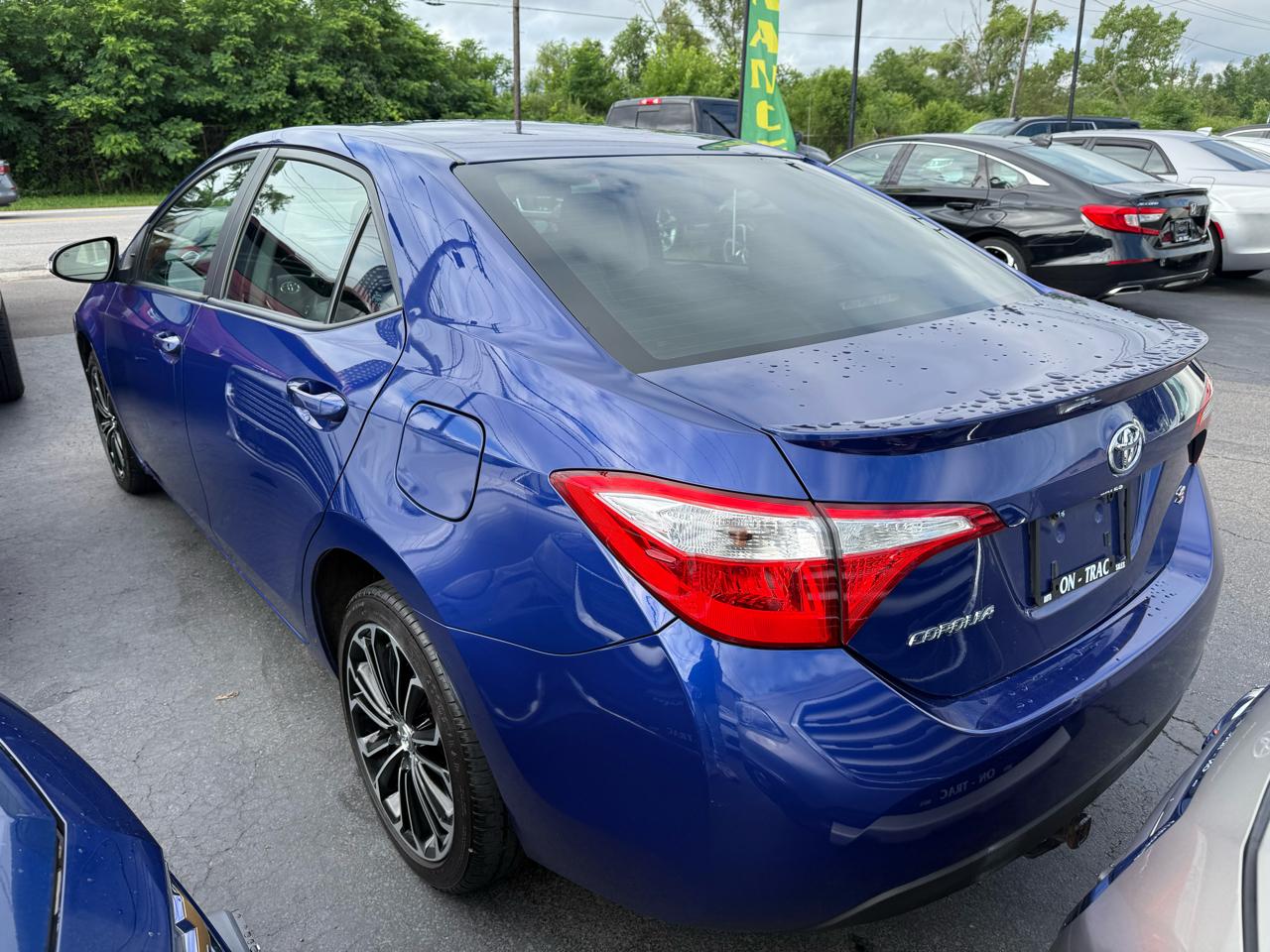 Toyota Corolla 4dr Sdn CVT LE Premium (Natl) 2014