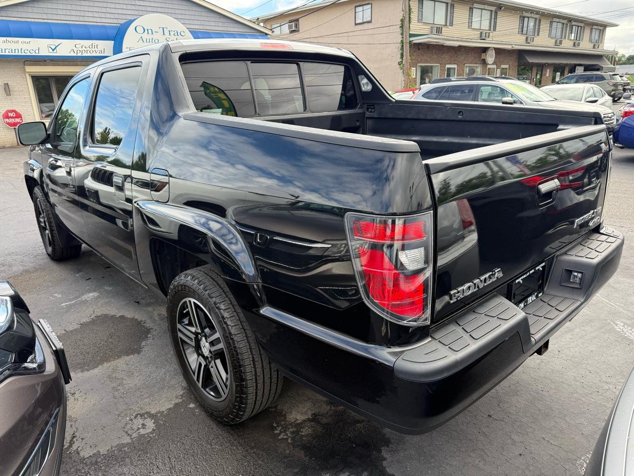 Honda Ridgeline 4WD Crew Cab Sport 2013