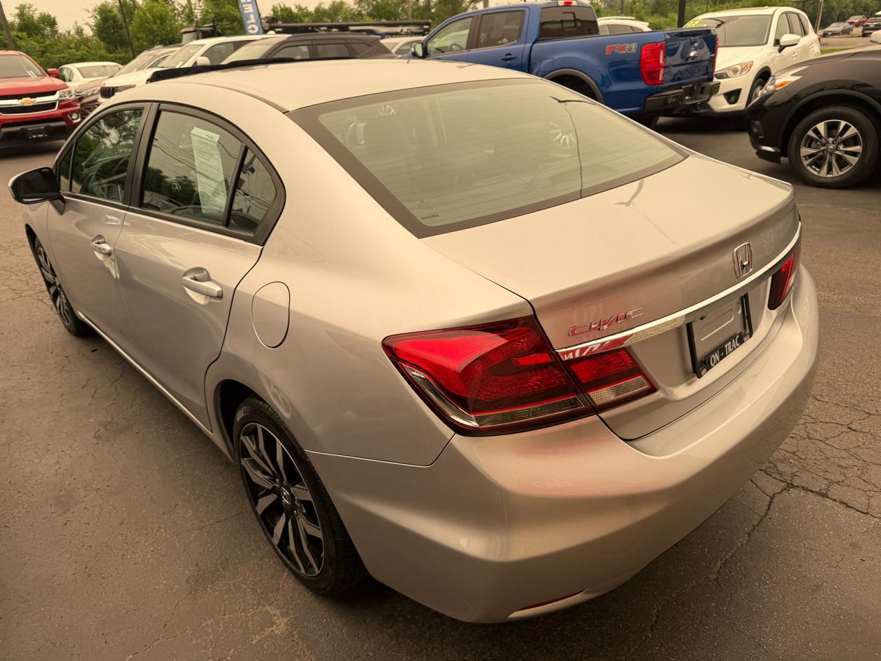 Honda Civic Sedan 4dr CVT EX-L 2015