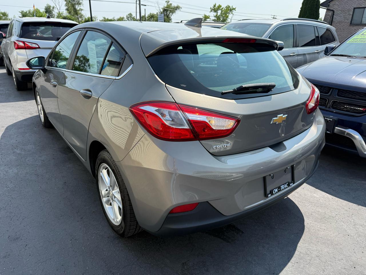 Chevrolet Cruze 4dr HB 1.4L LT w/1SD 2018