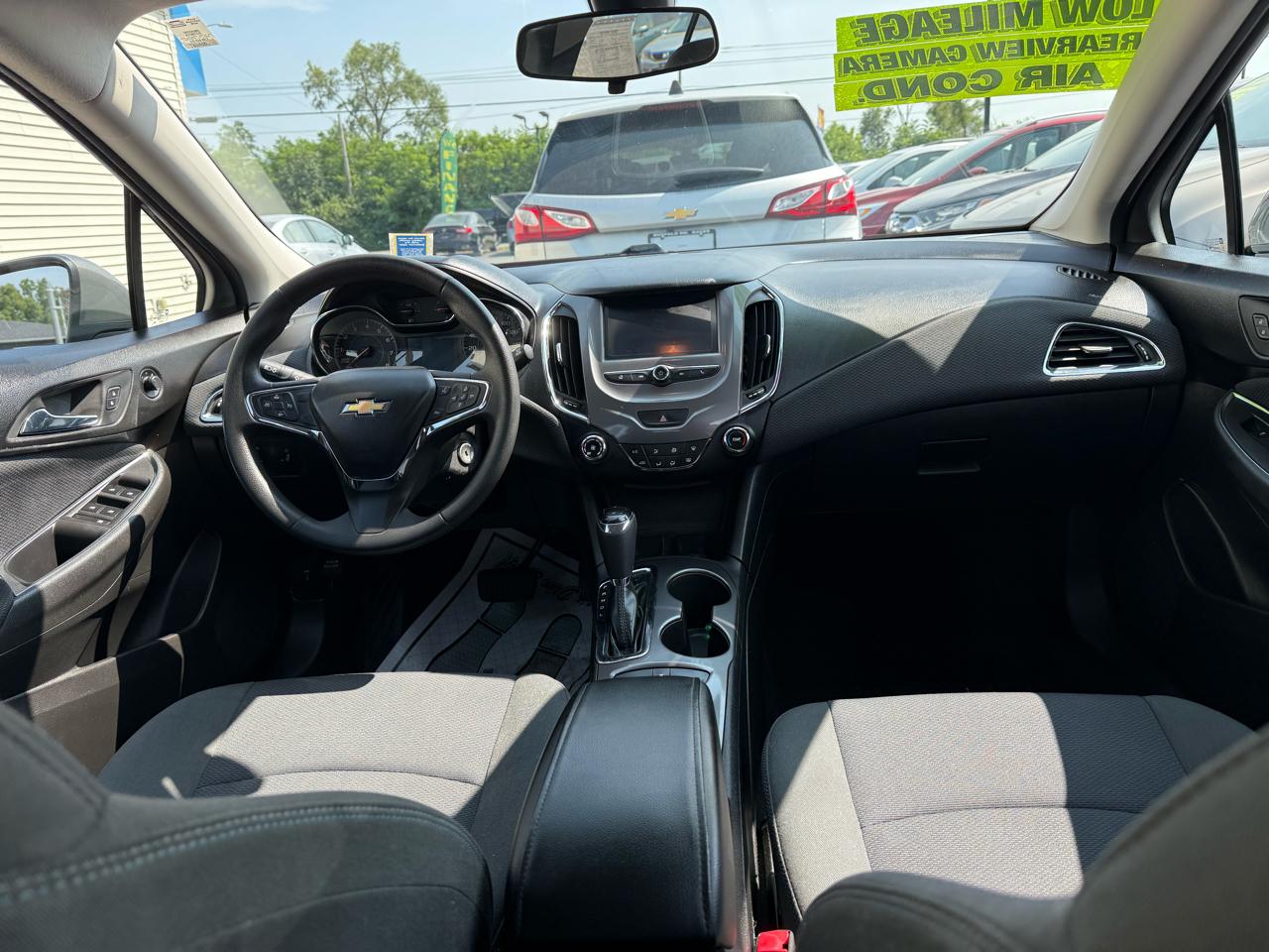 Chevrolet Cruze 4dr HB 1.4L LT w/1SD 2018