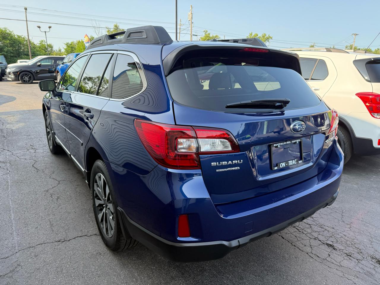 Subaru Outback 4dr Wgn 3.6R Limited 2015