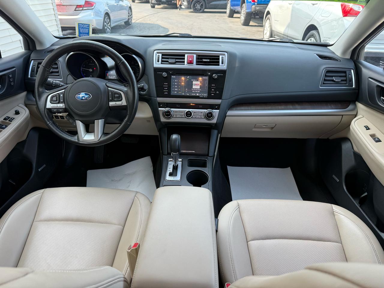 Subaru Outback 4dr Wgn 3.6R Limited 2015