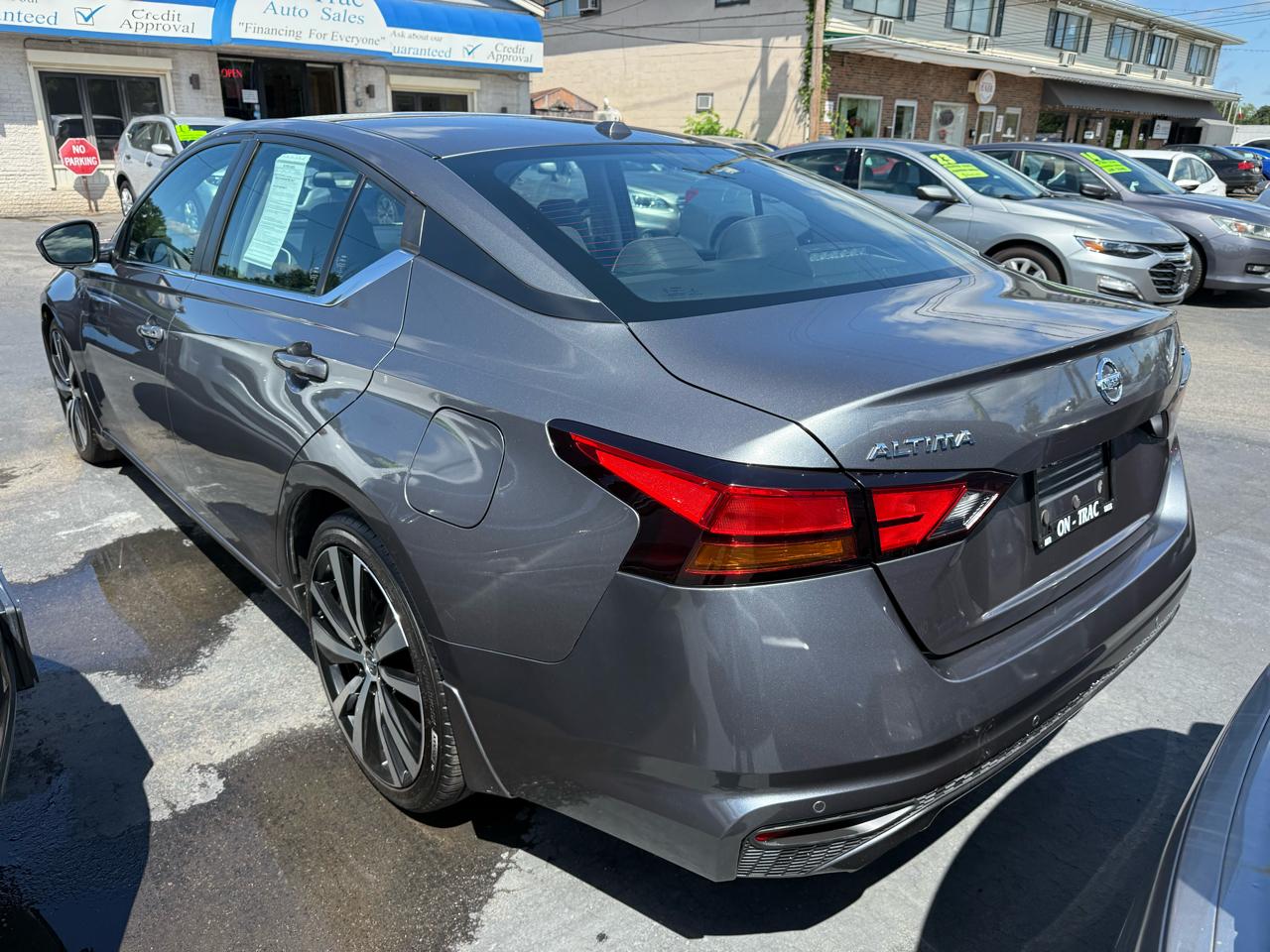 Nissan Altima 2.5 SR Sedan 2021