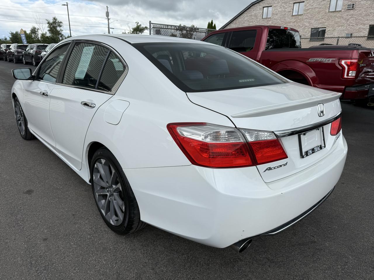 Honda Accord Sedan 4dr I4 CVT Sport 2015