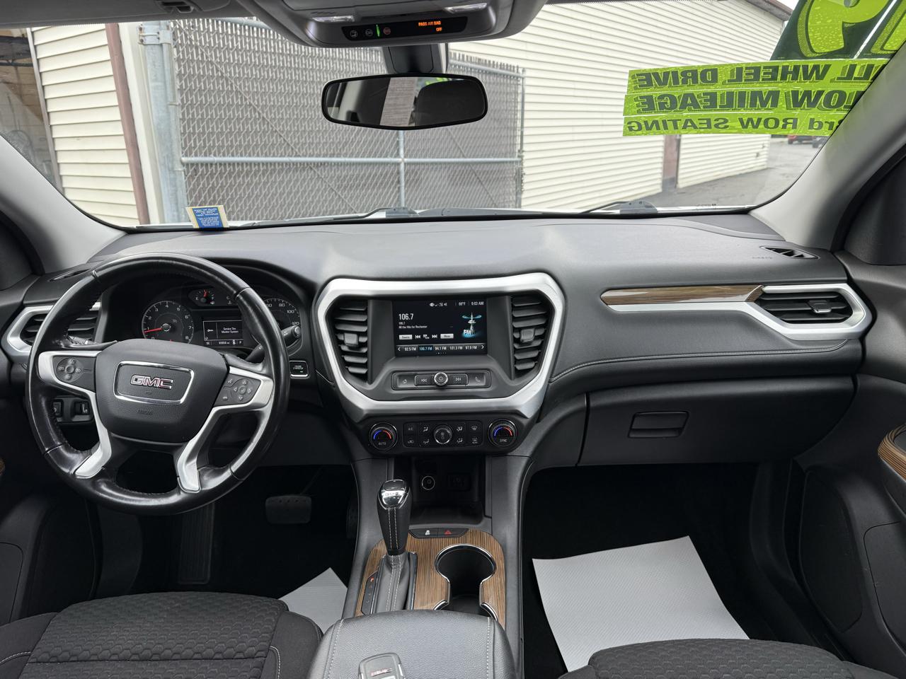 GMC Acadia AWD 4dr SLE w/SLE-1 2019