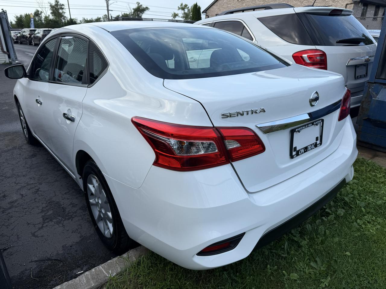 Nissan Sentra S CVT 2018