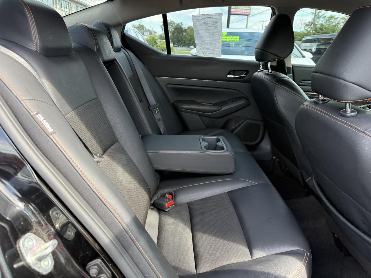 Nissan Altima 2.5 SR Sedan 2022