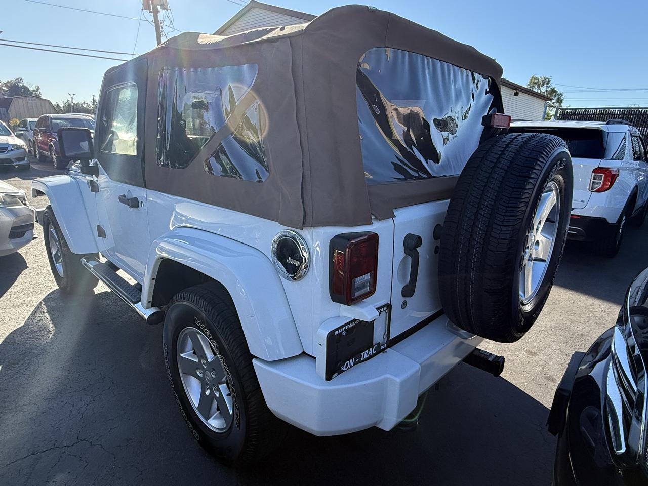 Jeep Wrangler 4WD 2dr Sport 2013