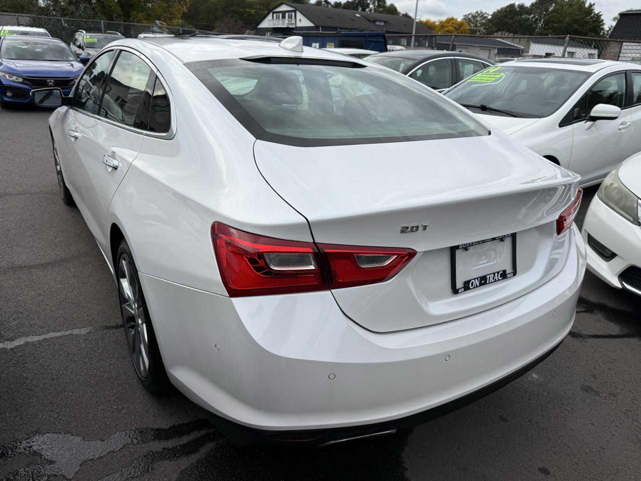 Chevrolet Malibu 4dr Sdn Premier w/2LZ 2017