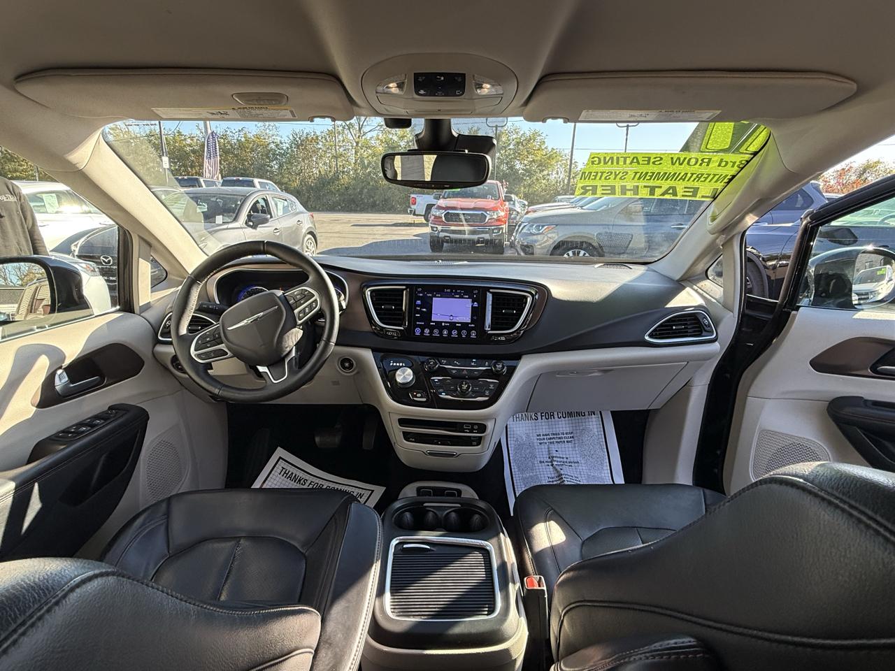 Chrysler Pacifica Touring-L Plus FWD 2017