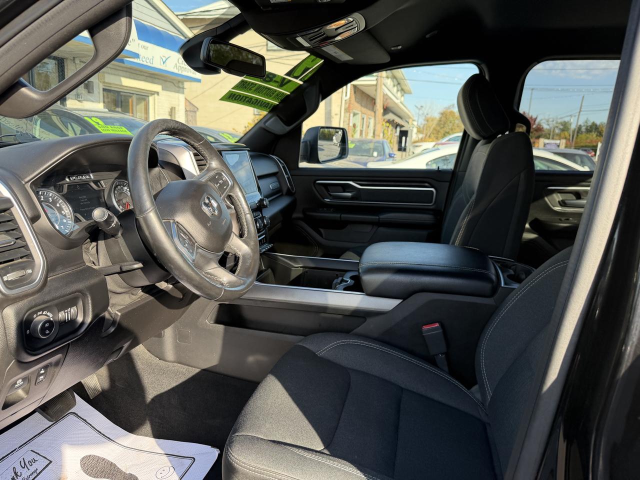 RAM 1500 Big Horn/Lone Star 4x4 Crew Cab 5'7" Box 2019