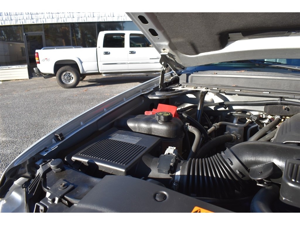 Chevrolet Suburban 2WD 4dr LT 2014