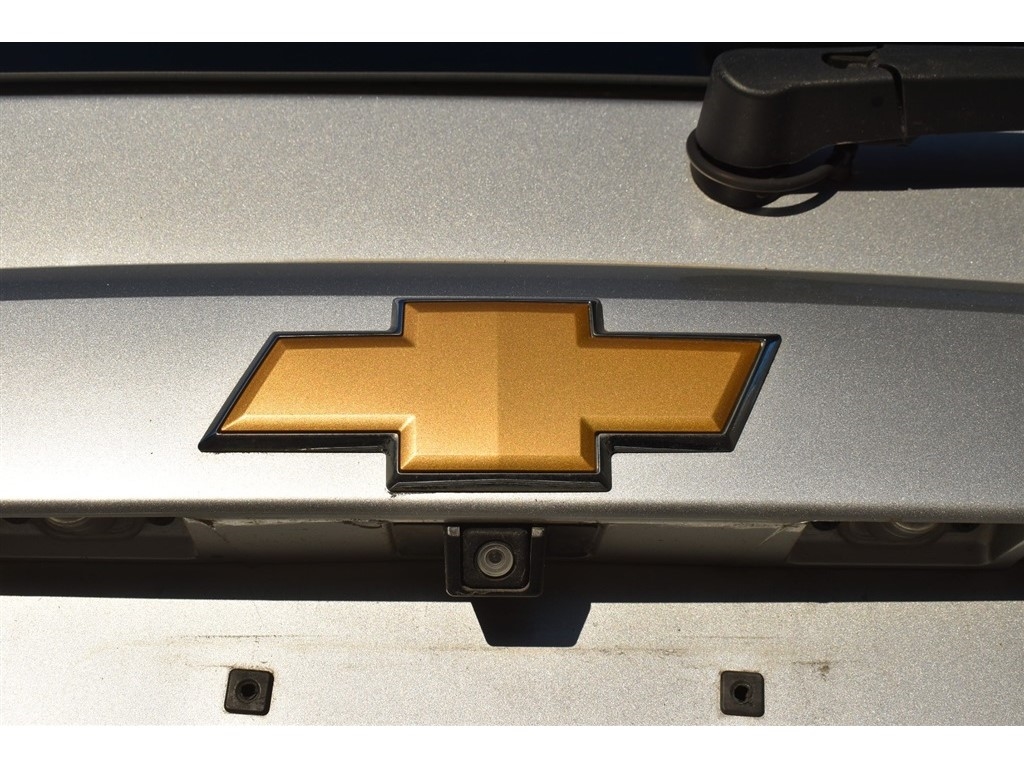 Chevrolet Suburban 2WD 4dr LT 2014