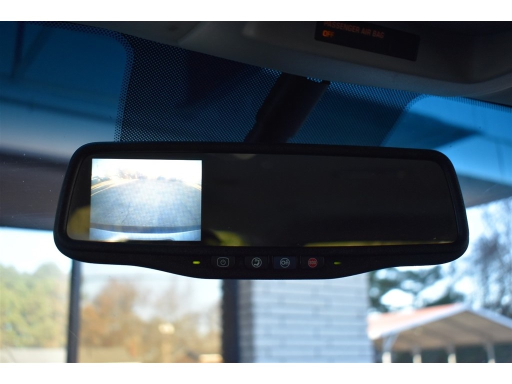 Chevrolet Suburban 2WD 4dr LT 2014