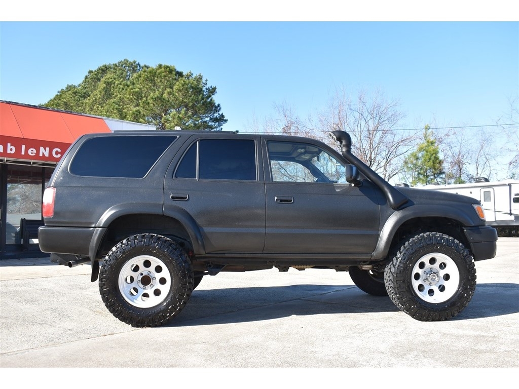 Toyota 4Runner 4dr SR5 3.4L Auto 4WD (Natl) 2001