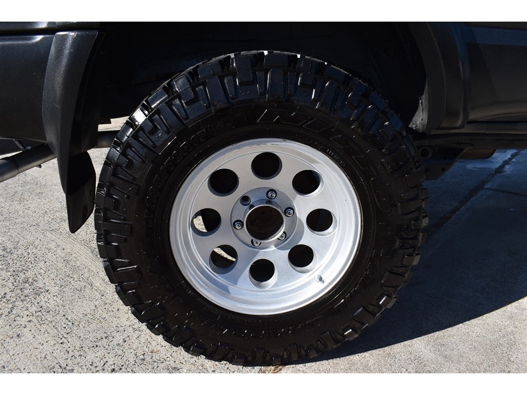 Toyota 4Runner 4dr SR5 3.4L Auto 4WD (Natl) 2001