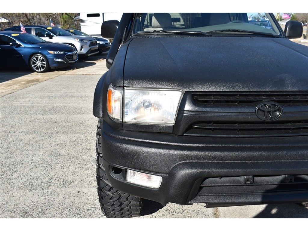 Toyota 4Runner 4dr SR5 3.4L Auto 4WD (Natl) 2001